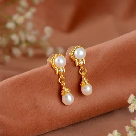 Pearl & Gold Drop Earrings